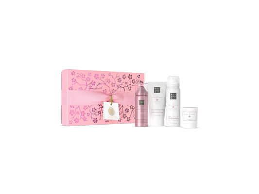 The Ritual of Sakura Gift Set S shower foam 50 ml, bodycrème 70 ml, bodylotion mousse 50 ml, geurkaars 25 g